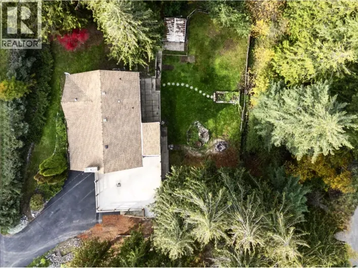 2455 Forest Drive, Blind Bay