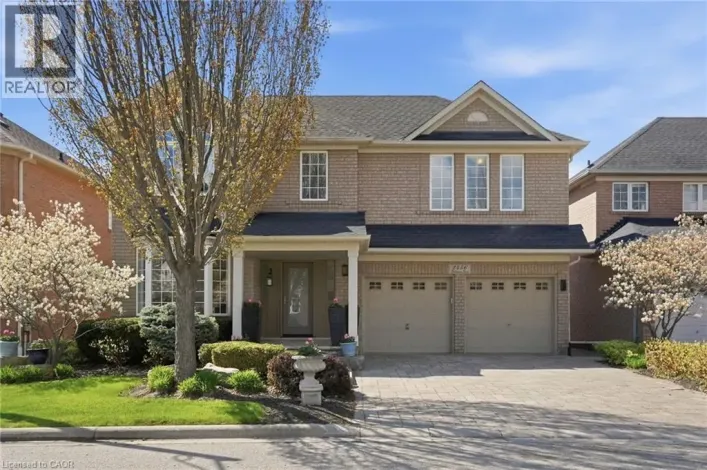 2456 PEBBLESTONE Court, Oakville
