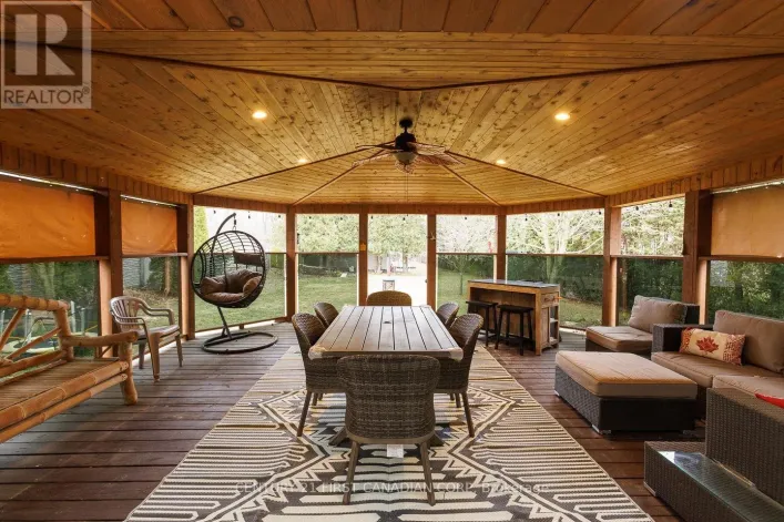 24565 PIONEER LINE, West Elgin