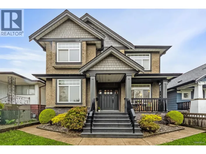 2457 E 3RD AVENUE, Vancouver