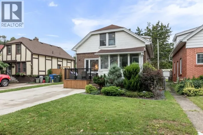2457 TURNER, Windsor
