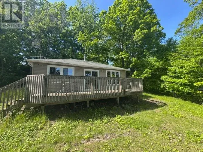 2458 HOWE ISLAND DRIVE, Frontenac Islands