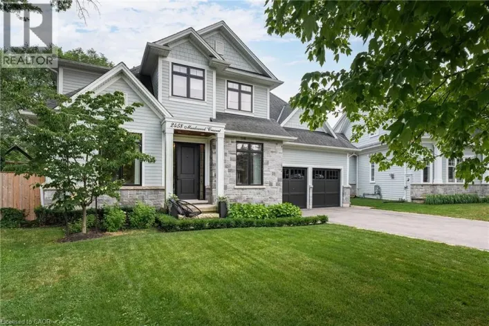 2458 MEADOWOOD Crescent, Oakville