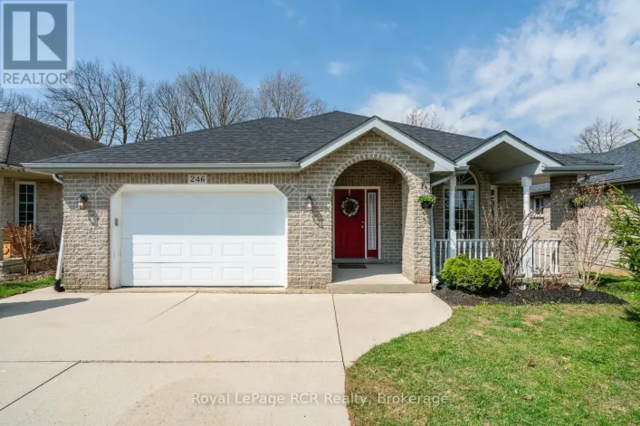 246 16TH AVENUE CRESCENT, Hanover