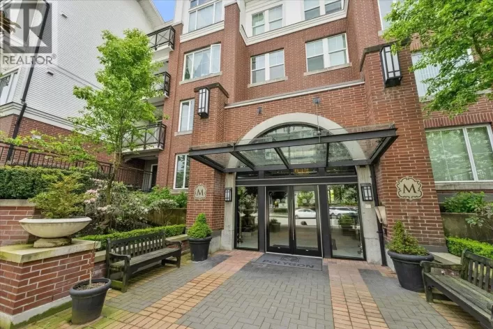 246 9388 MCKIM WAY, Richmond