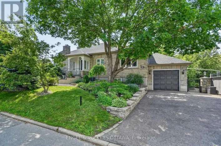 246 MOUNTBATTEN AVENUE, Ottawa