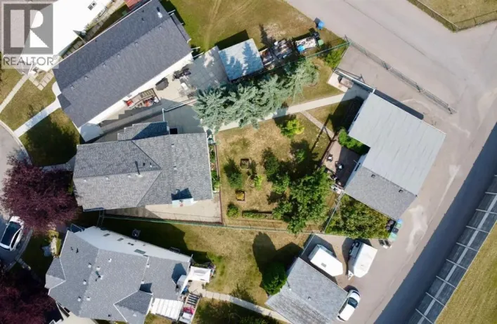 246 Mt Lorette Place SE, Calgary