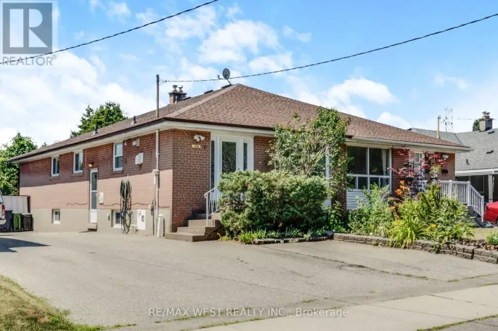 246 VEROBEACH BOULEVARD, Toronto