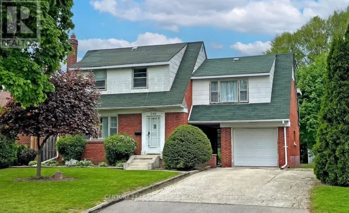 246 WATERLOO AVENUE, Toronto