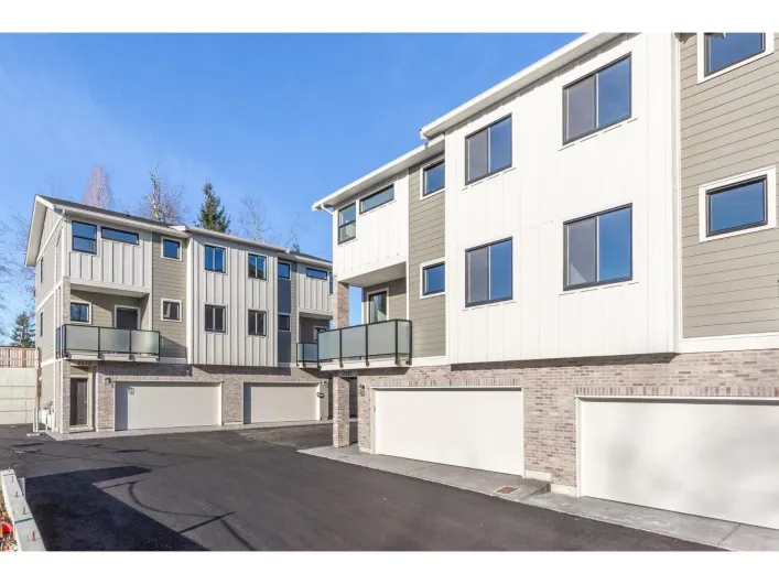 2461 BECK ROAD, Abbotsford