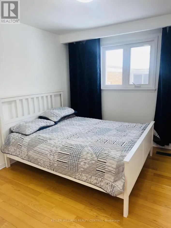 2461 HENSALL STREET, Mississauga