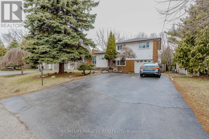 2463 APPLEWOOD DRIVE, Oakville