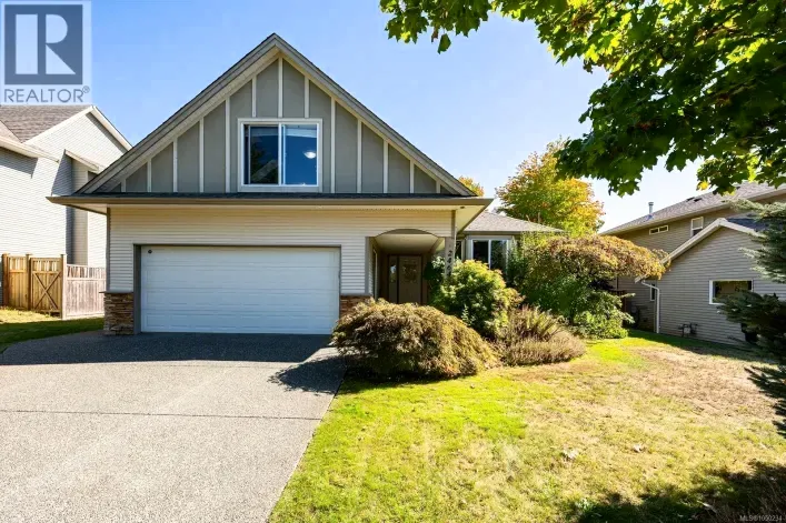 2464 Stirling Cres, Courtenay