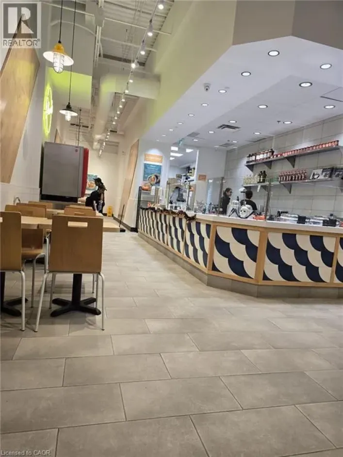 2465 APPLEBY Line Unit# D1-B, Burlington