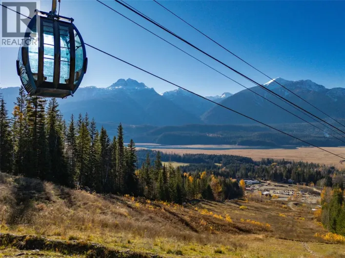 2465 Monashee Court Unit# 22, Revelstoke