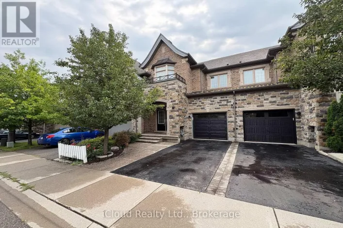 2466 VILLAGE COMMON, Oakville