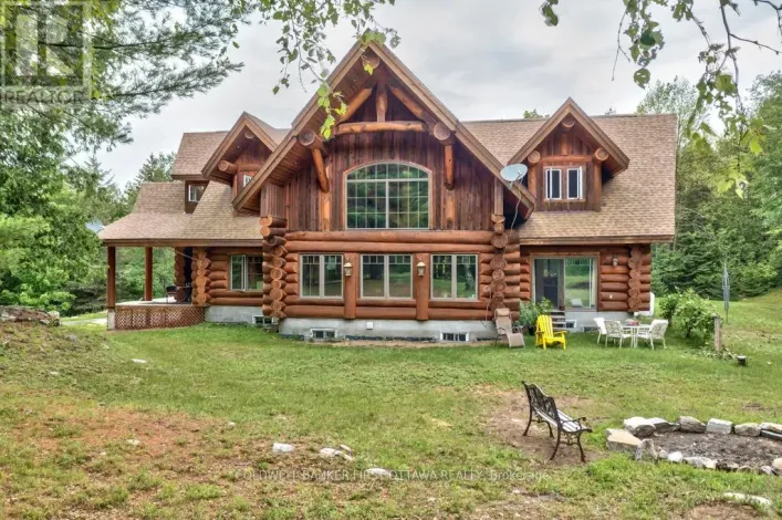 2467 DARLING ROAD, Lanark Highlands