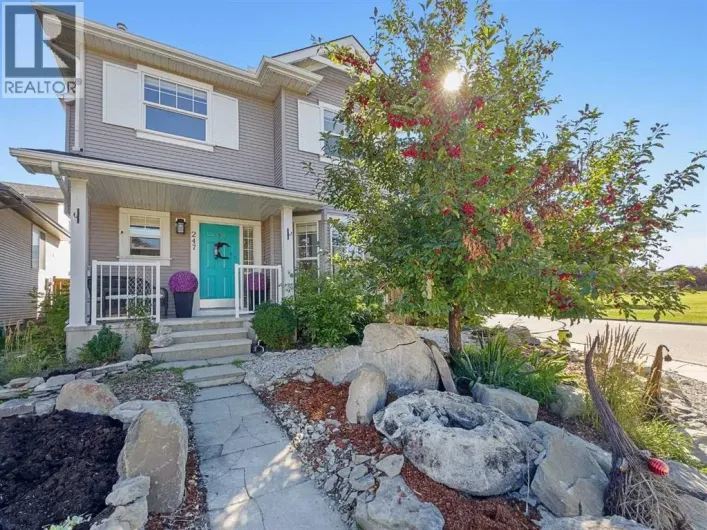 247 Cranberry Place SE, Calgary