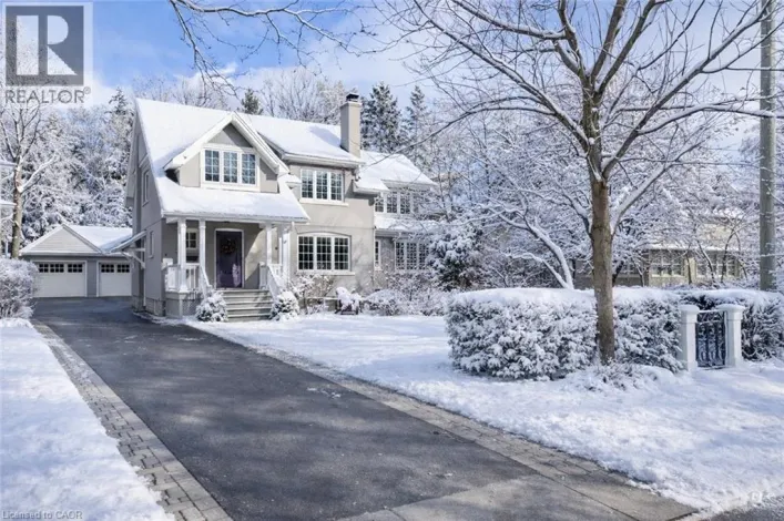 247 DOUGLAS Avenue, Oakville