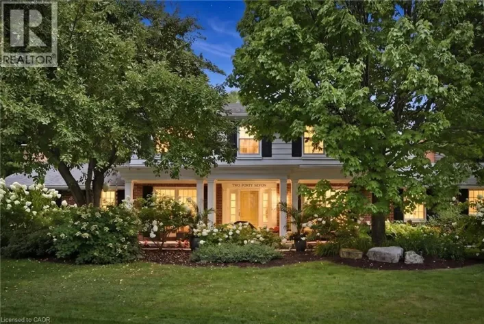247 LINWOOD Crescent, Burlington