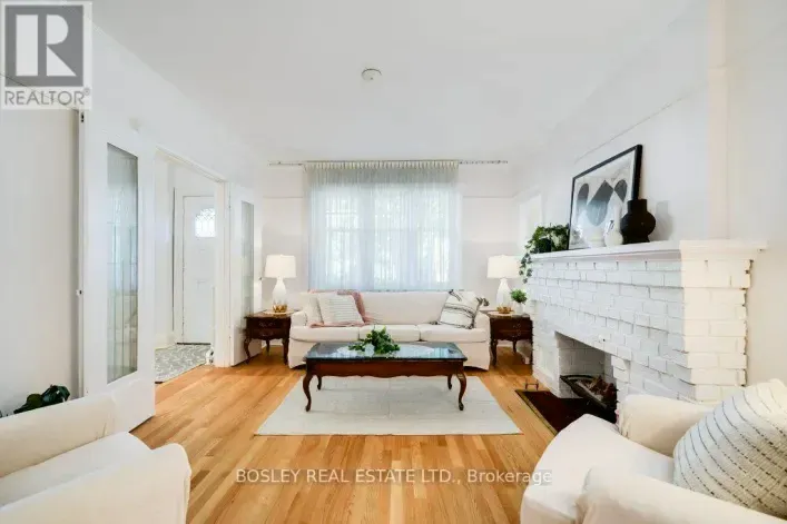 247 MELROSE AVENUE, Toronto