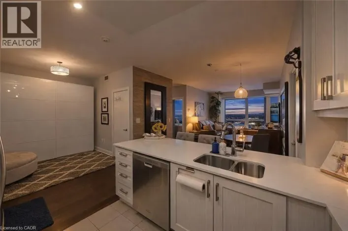 2470 PRINCE MICHAEL Drive Unit# 201, Oakville