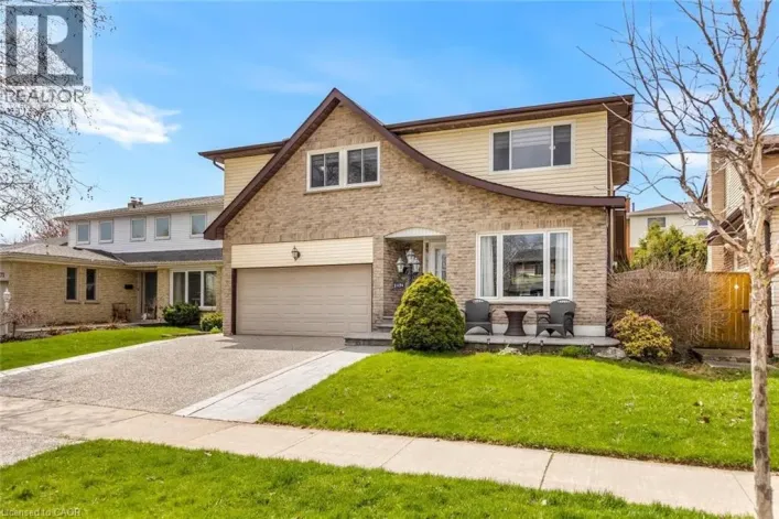 2474 CAVENDISH Drive, Burlington