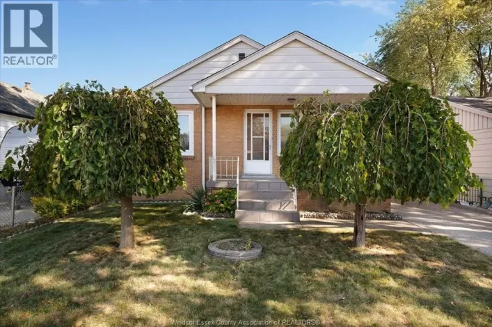 2478 MEIGHEN ROAD, Windsor