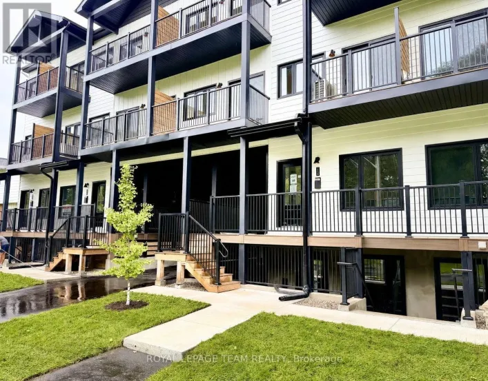 247B BRADFORD STREET, Ottawa