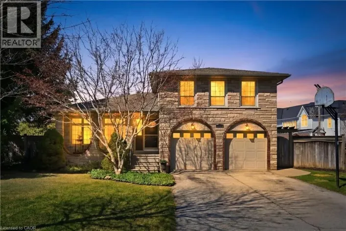 248 APPLEVALE Court, Burlington