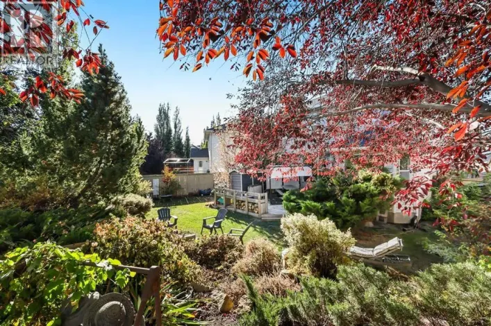 248 Douglas Ridge Green SE, Calgary