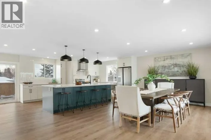 248 Madeira Place NE, Calgary