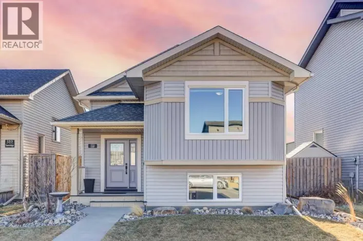 248 Sunridge Road W, Lethbridge