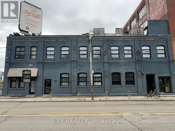 2480 DUNDAS STREET W, Toronto