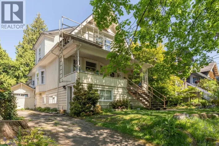 2483 W 6TH AVENUE, Vancouver