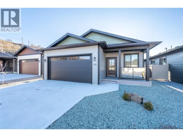 249 Bentgrass Avenue, Oliver