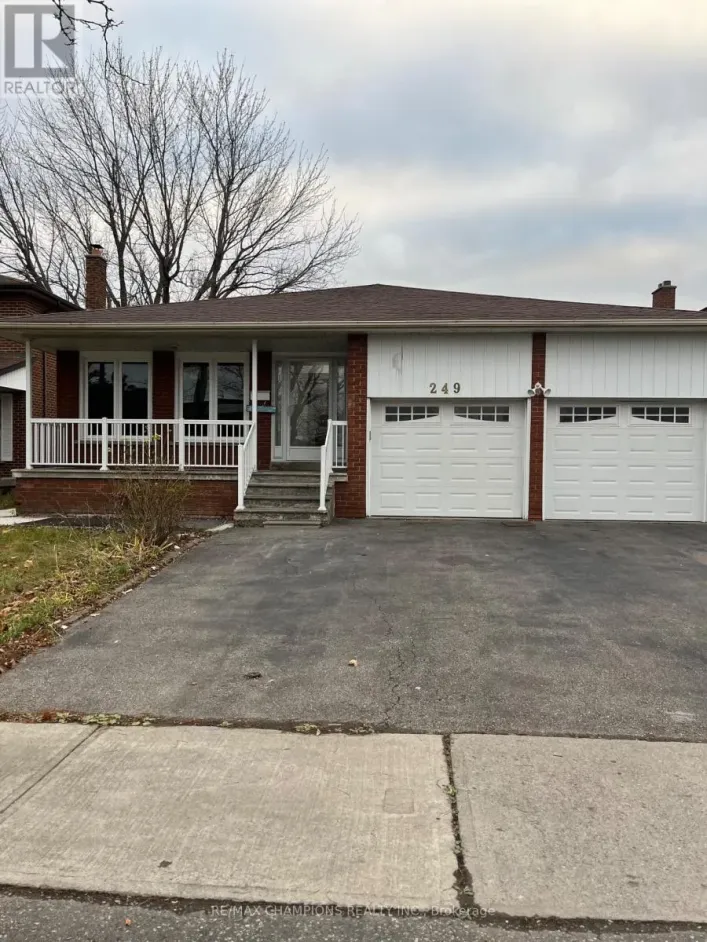 249 CENTRE STREET N, Brampton