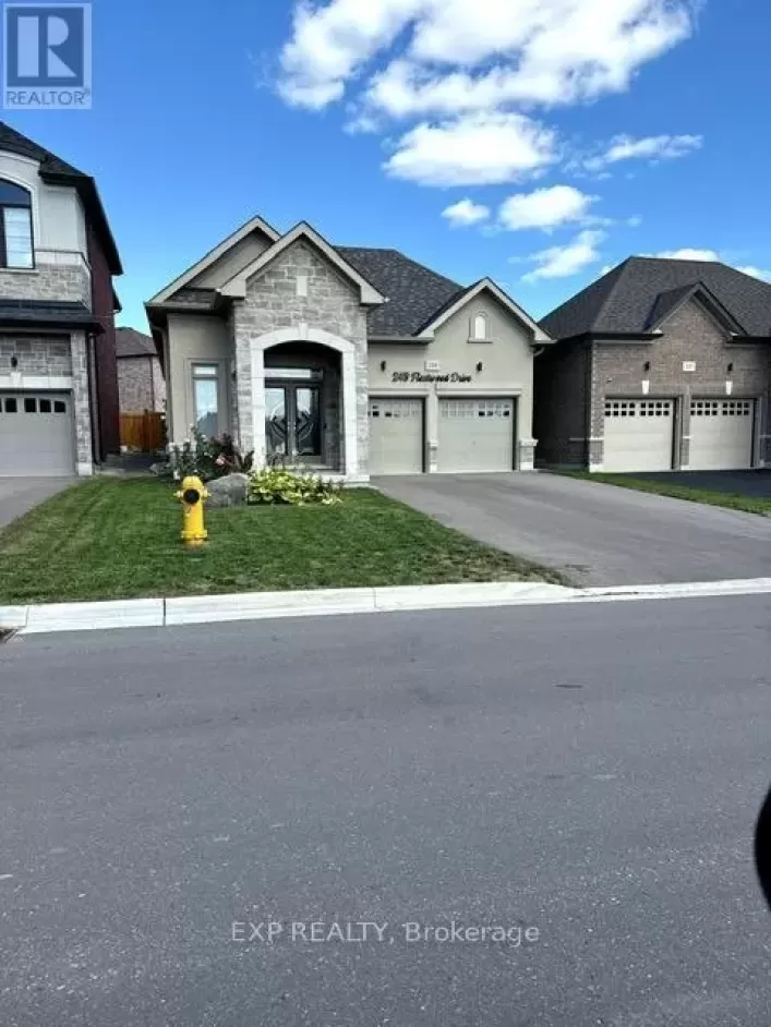 249 FLEETWOOD DRIVE, Oshawa