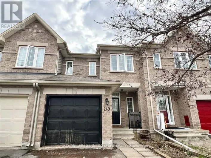 249 SADDLESMITH CIRCLE, Ottawa