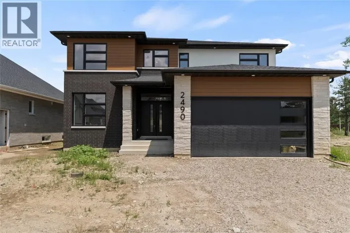 2490 PARTINGTON, Windsor