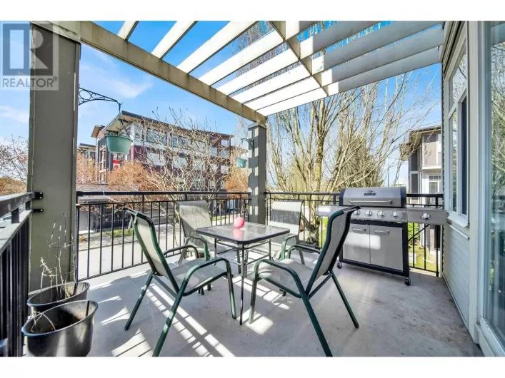 25 1010 EWEN AVENUE, New Westminster