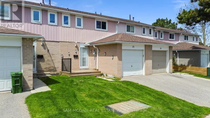 25 - 250 ORTON PK ROAD, Toronto