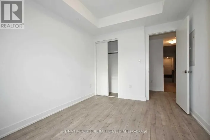 25 - 28 MARINA AVENUE, Toronto