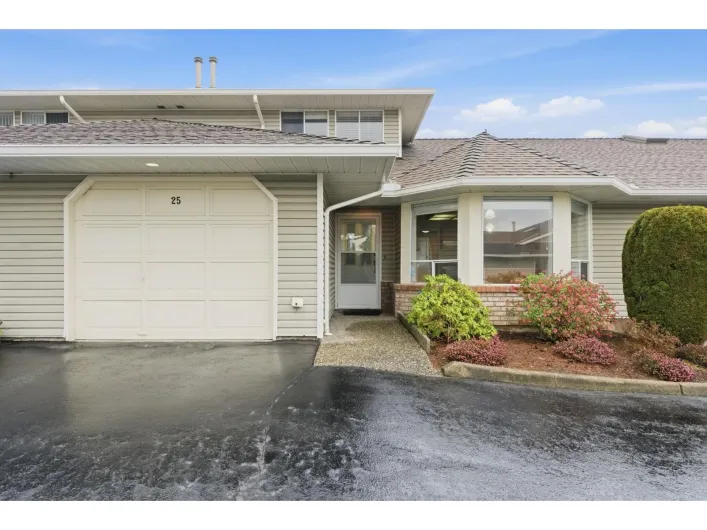 25 32615 MURRAY AVENUE, Abbotsford