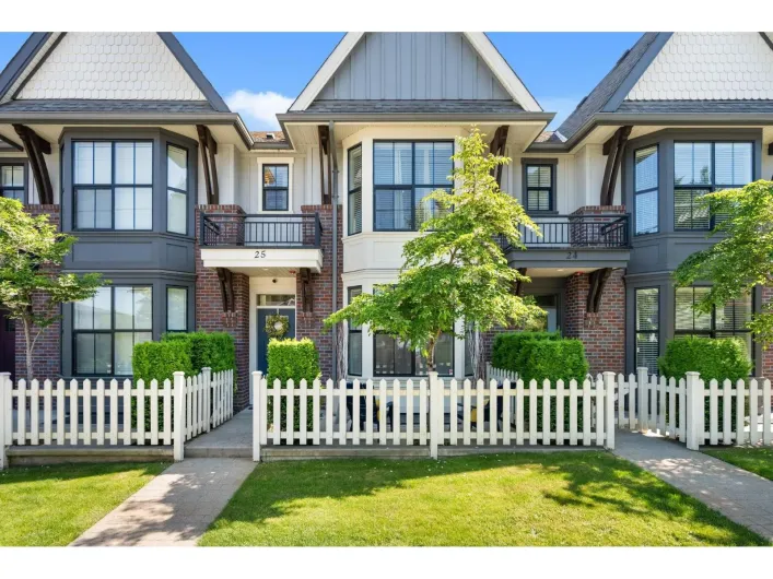 25 33460 LYNN AVENUE, Abbotsford
