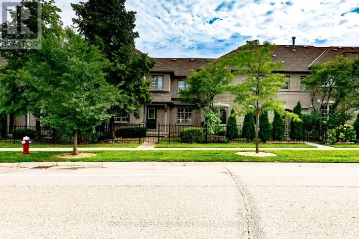 25 - 450 BRISTOL ROAD E, Mississauga