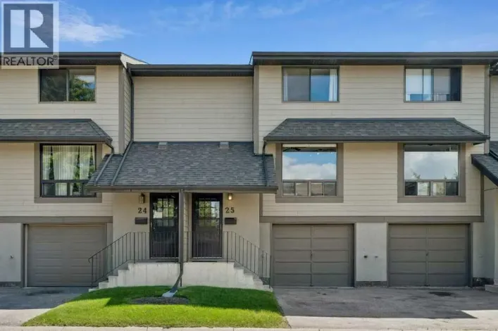 25, 5019 46 Avenue SW, Calgary
