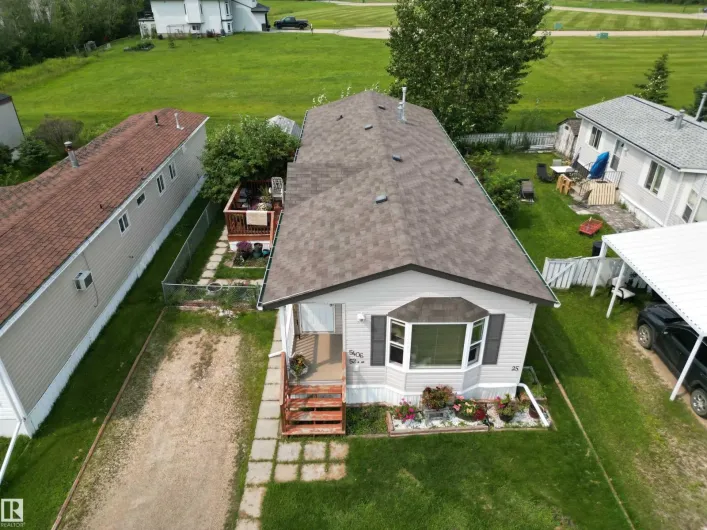 House for sale: #25 5406 52A ST, Tofield