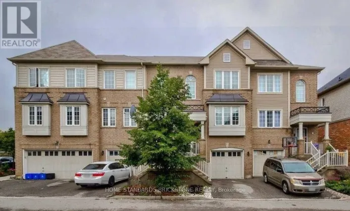 25 - 7 SIRENTE DRIVE, Hamilton