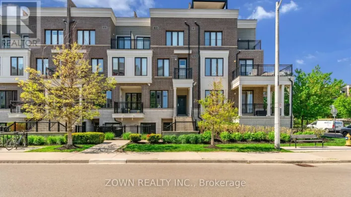 25 - 70 EASTWOOD PARK GARDENS, Toronto